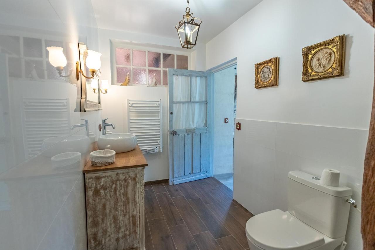 Le Colombier De Hanches - Teritoria Hotel Bagian luar foto